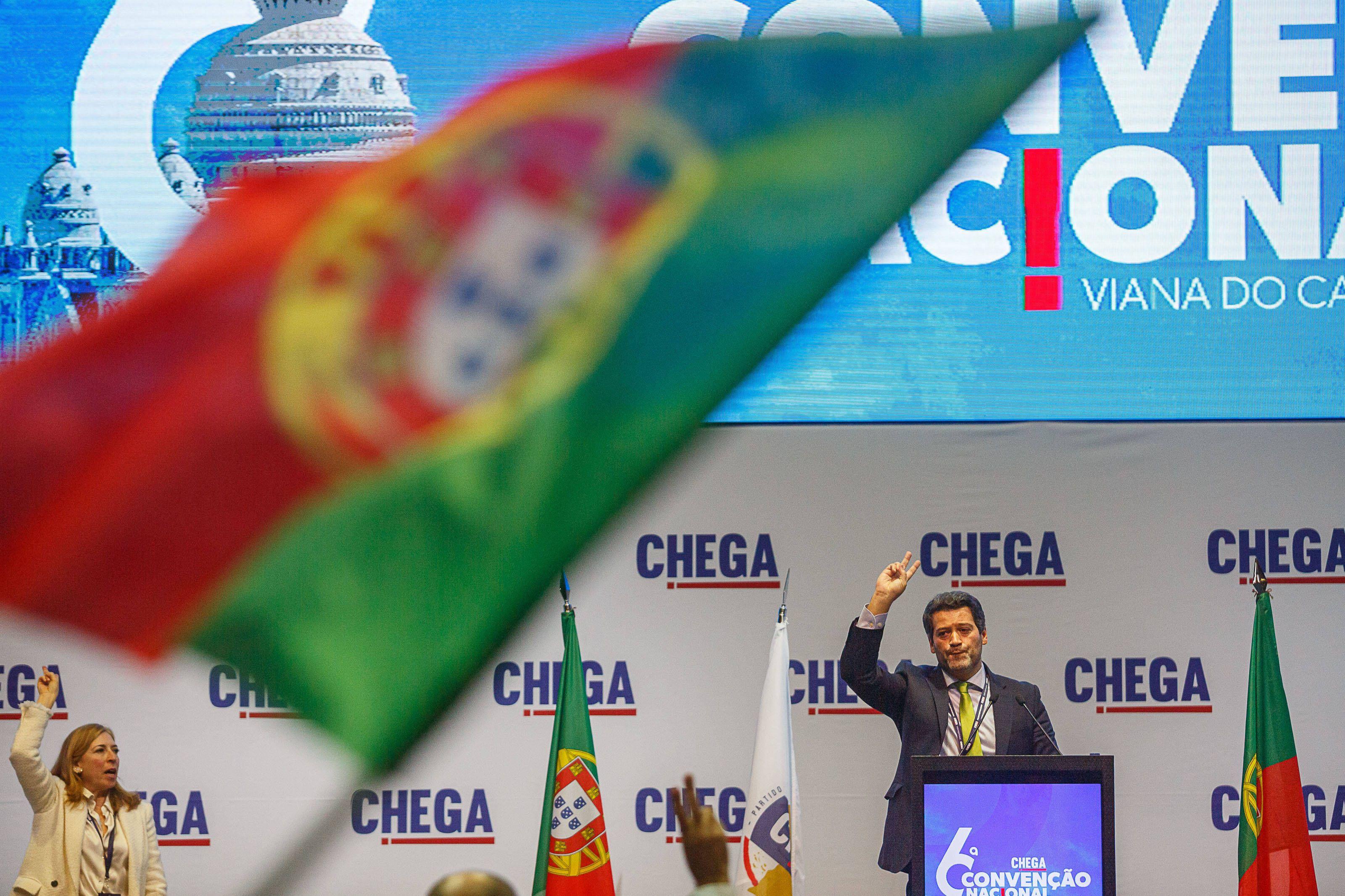 Chega-Präsident André Ventura spricht auf dessen 6. Nationalen Parteitag in Viana do Castelo, Portugal, 14. Januar 2024.